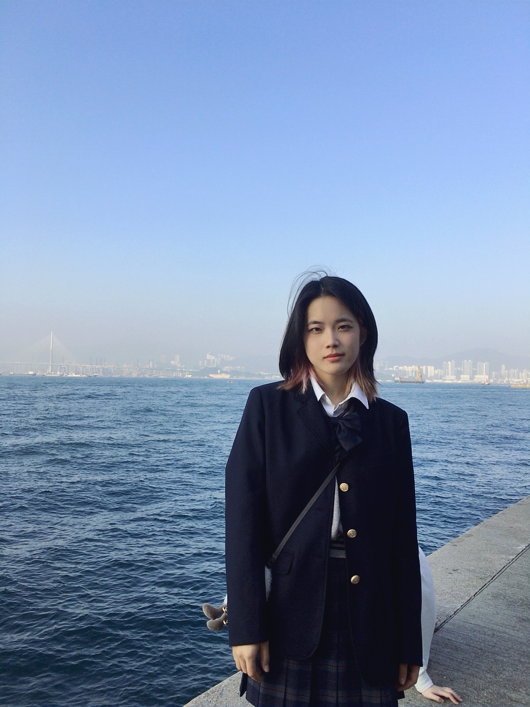 Ling HU